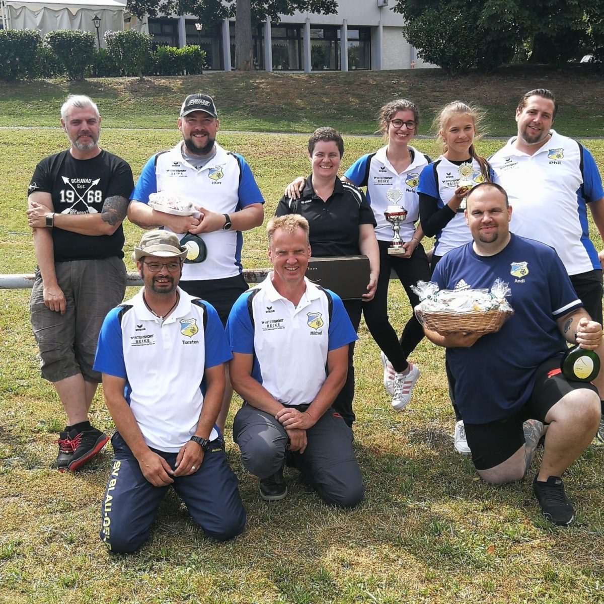 Blau-Gelb zugast in Großostheim